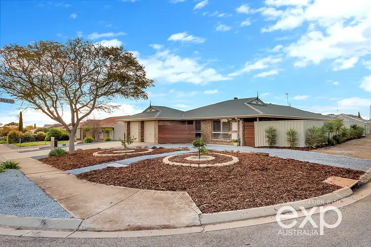 77 Jacaranda Drive, Craigmore SA 5114