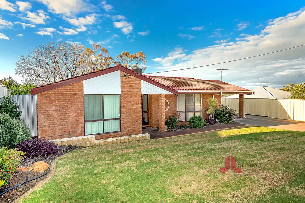 Main view of Homely house listing, 3 Hughlings Place, Australind WA 6233