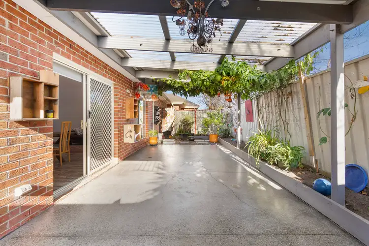 Sixth view of Homely townhouse listing, 27 Balerno Circle, Gowanbrae VIC 3043