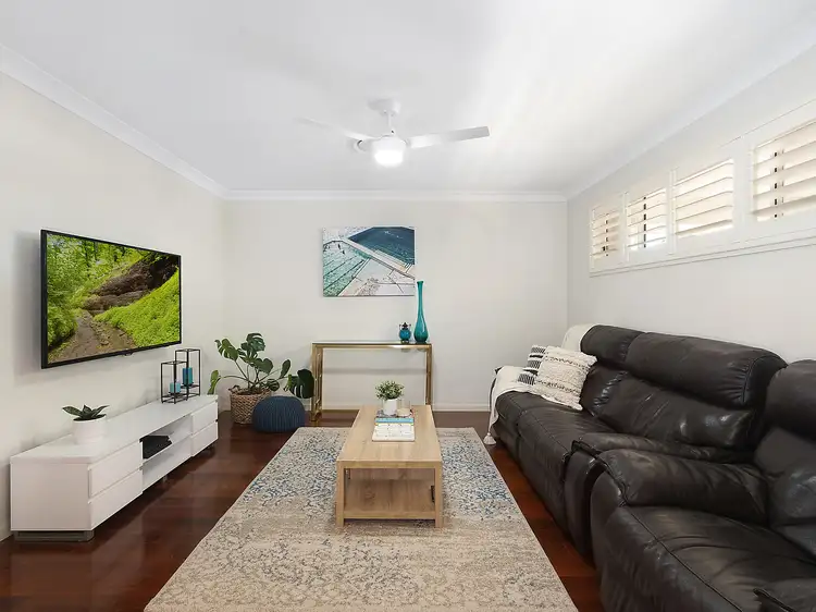 Fifth view of Homely house listing, 1 Jubilee Close, Kings Langley NSW 2147