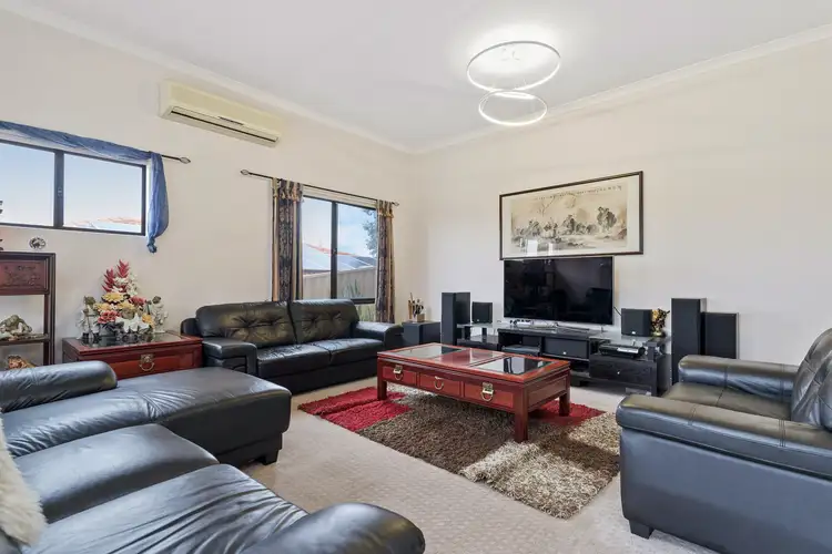Sixth view of Homely house listing, 5 Harwood Rise, Leeming WA 6149