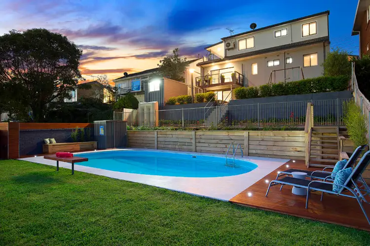 19 Arnott Crescent, Warriewood NSW 2102