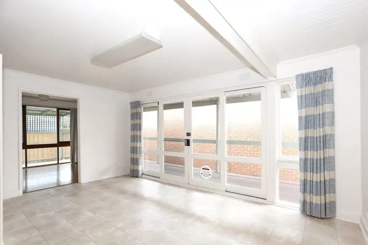 Sixth view of Homely house listing, 25 Winifred Street, Oak Park VIC 3046