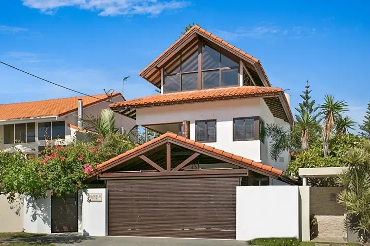 8 Ventura Road, Mermaid Beach QLD 4218