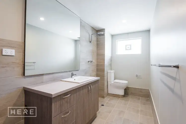 A7/305 Harborne Street, Glendalough WA 6016
