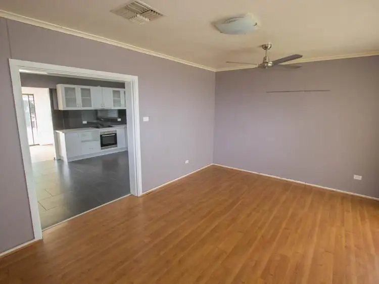 Fifth view of Homely house listing, 39 Roslyn Street, Narrandera NSW 2700