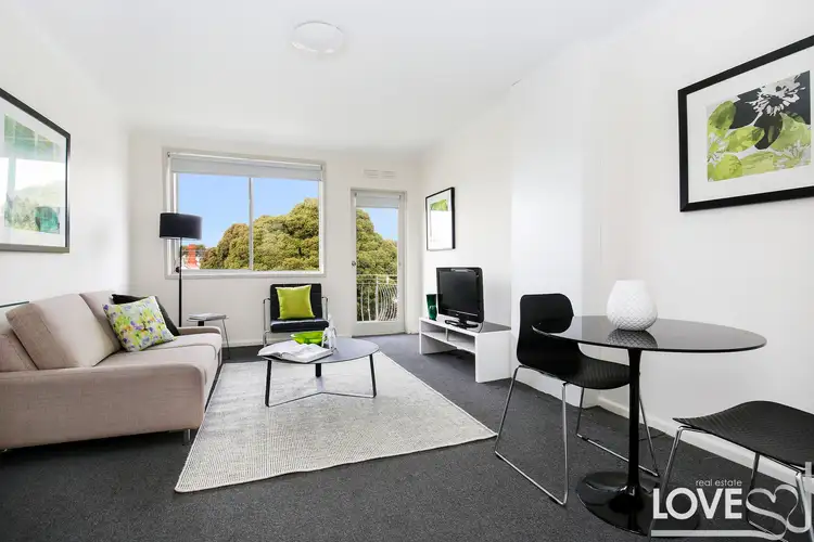 Third view of Homely apartment listing, 4/13 Mansfield Street, Thornbury VIC 3071