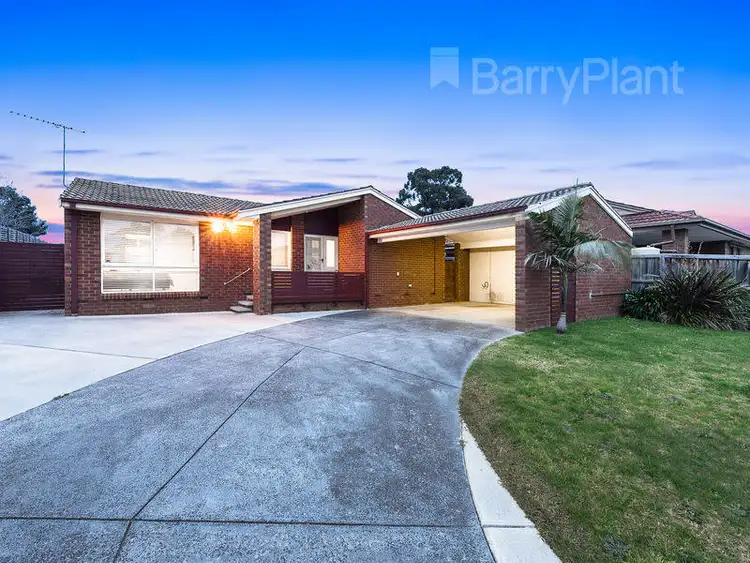 27 Belindavale Drive, Knoxfield VIC 3180