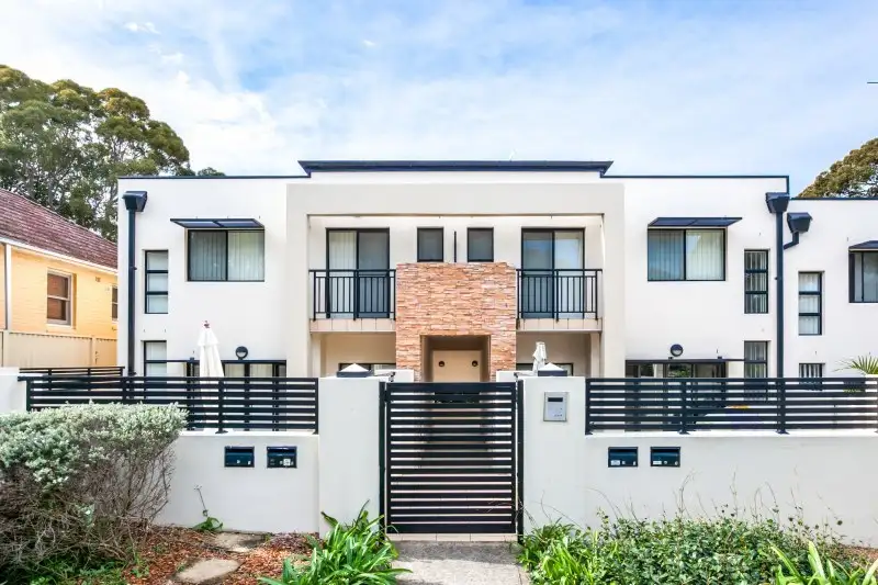 Main view of Homely townhouse listing, 4/8-12 Taylor Close, Miranda NSW 2228