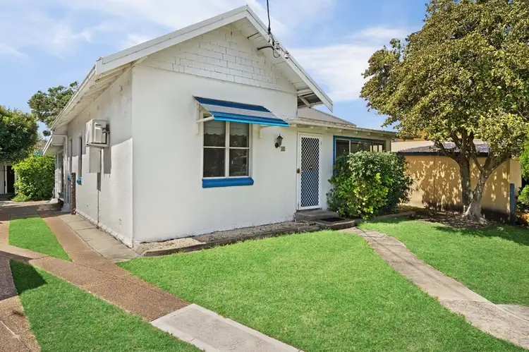 12 Beeston Road, Stockton NSW 2295