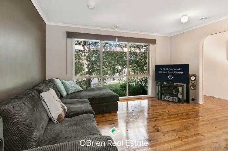 Second view of Homely house listing, 5 Owen Court, Somerville VIC 3912