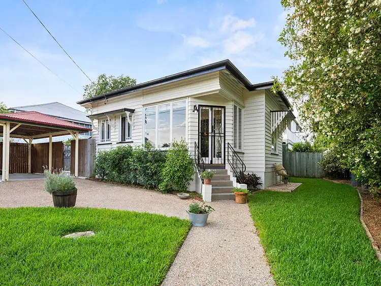 35 Morcom Avenue, Corinda QLD 4075