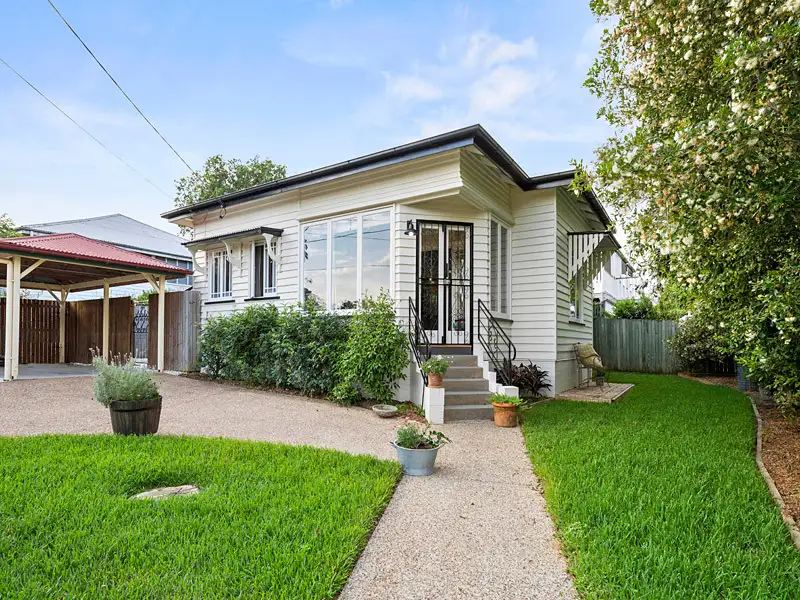 Main view of Homely house listing, 35 Morcom Avenue, Corinda QLD 4075