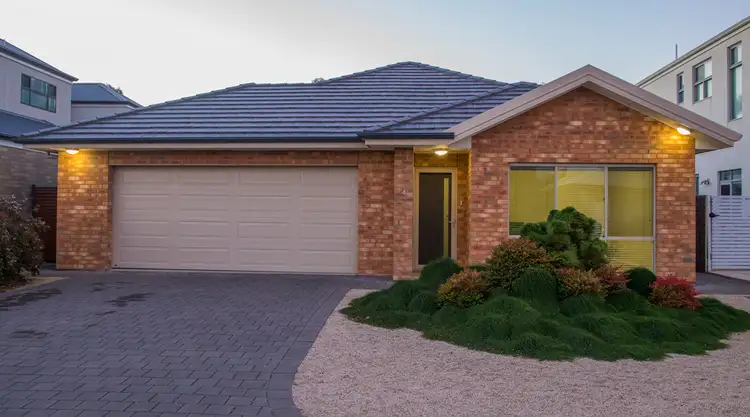 14 Nevis Street, West Beach SA 5024