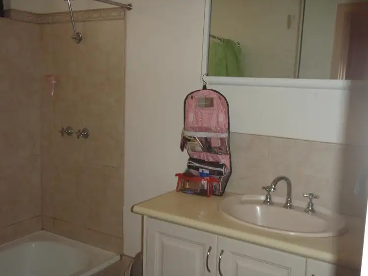 Fifth view of Homely house listing, A/5 Duffield Avenue, Beaconsfield WA 6162