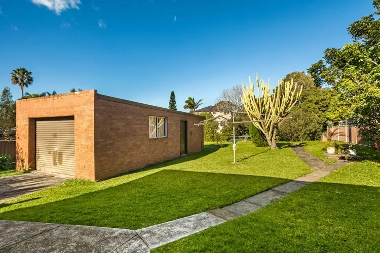 Fifth view of Homely house listing, 11 Garratt Avenue, Fairy Meadow NSW 2519