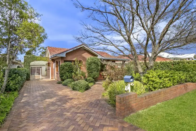 12 Coonong Road, Gymea Bay NSW 2227