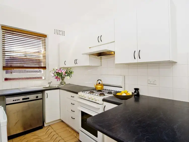 Third view of Homely apartment listing, 6/45 Francis Street, Bondi Beach NSW 2026