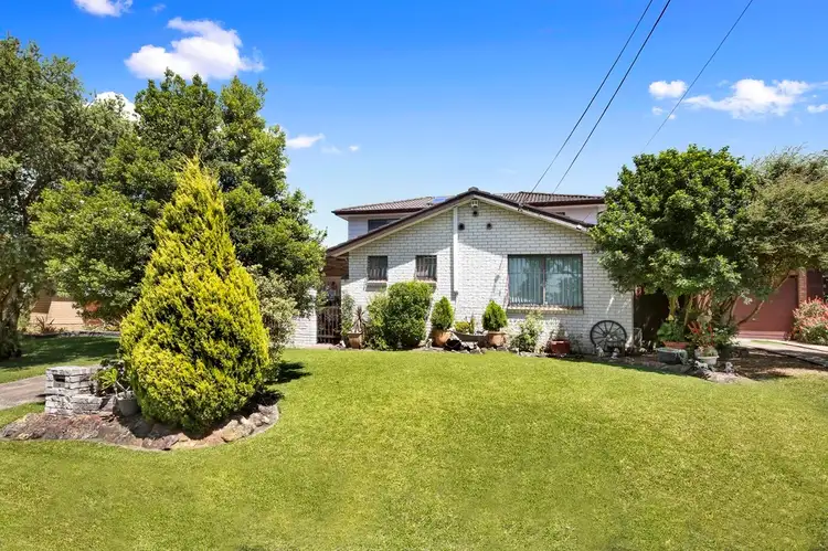 13 Eynham Road, Milperra NSW 2214