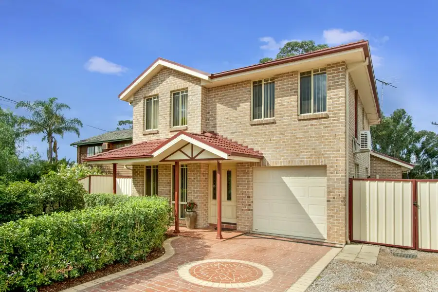 Main view of Homely townhouse listing, 1/76 Richmond Road, Cambridge Park NSW 2747