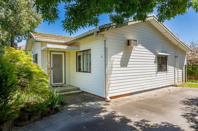 496 McDonald Road, Lavington NSW 2641