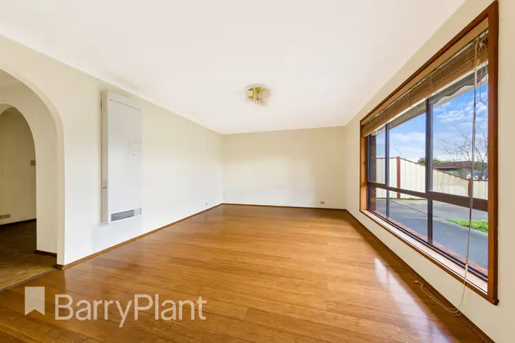 Third view of Homely house listing, 10 Baron Court, Kings Park VIC 3021