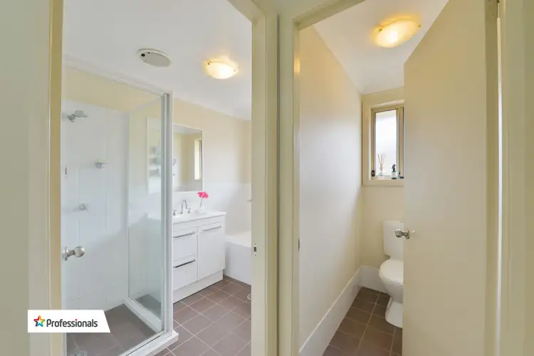 Third view of Homely house listing, 5 Sippel Close, Tamworth NSW 2340