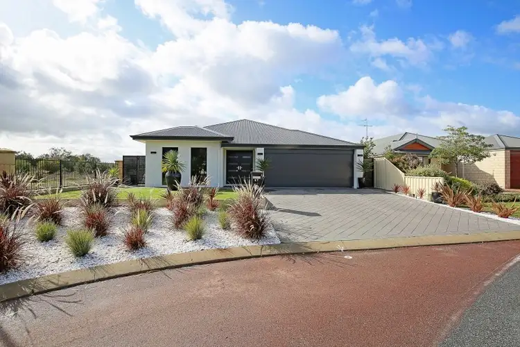 27 Farmer Loop, Pinjarra WA 6208