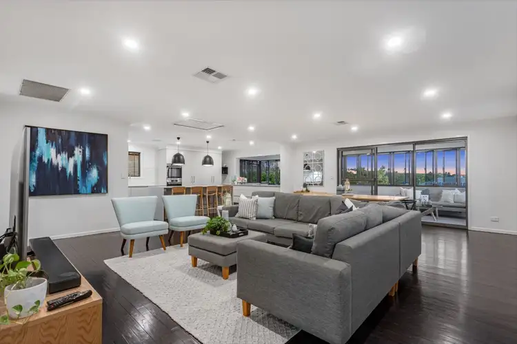 105 Delville Avenue, Moorooka QLD 4105