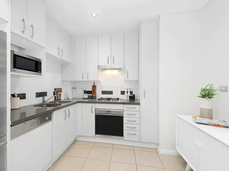 Fourth view of Homely apartment listing, 401/6 Lachlan Street, Waterloo NSW 2017