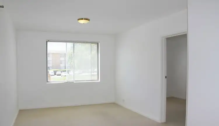 Second view of Homely unit listing, 31/3 Waddell Place, Curtin ACT 2605