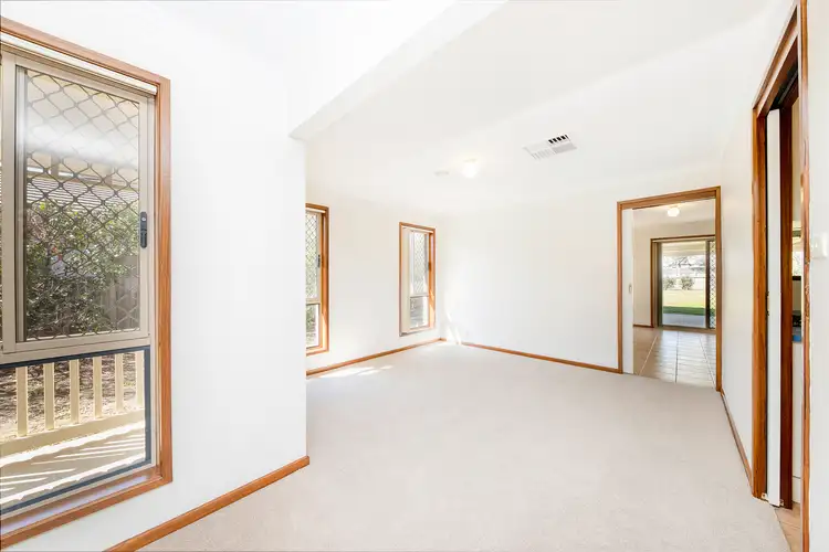 Sixth view of Homely house listing, 10 Evella Court, Amaroo ACT 2914