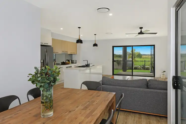 46 Parkway Terrace, Palmview QLD 4553