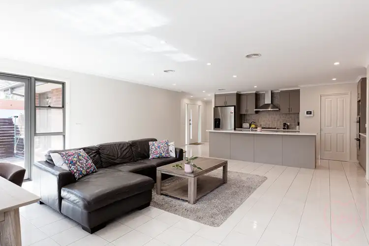 Third view of Homely house listing, 6 Jordan Place, Watson ACT 2602
