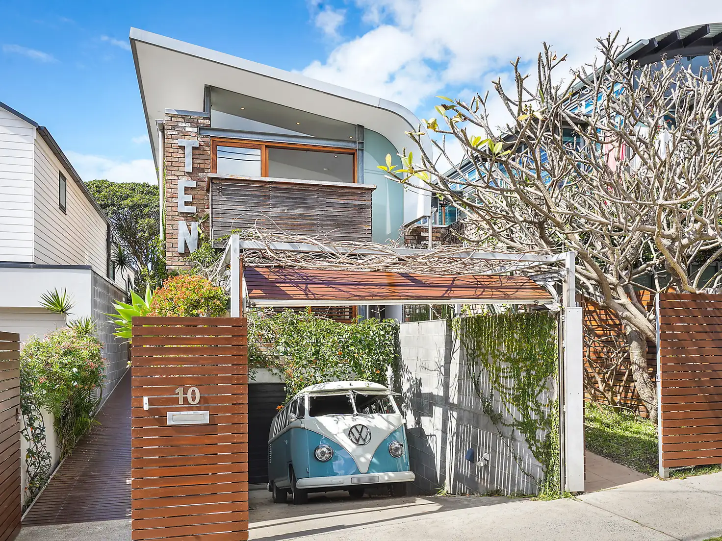 Main view of Homely house listing, 10 Glen Street, Bondi NSW 2026