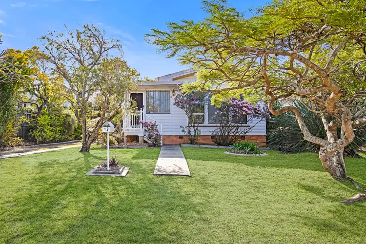 19 Cunard Street, Holland Park QLD 4121