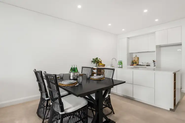611/17 Woodlands Avenue, Breakfast Point NSW 2137