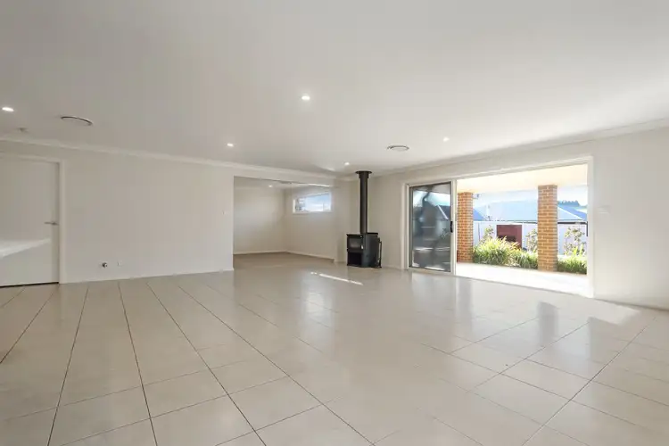 Second view of Homely house listing, 5 Kidd Circuit, Goulburn NSW 2580