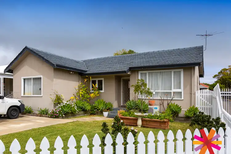 62 Pearl Road, Cloverdale WA 6105