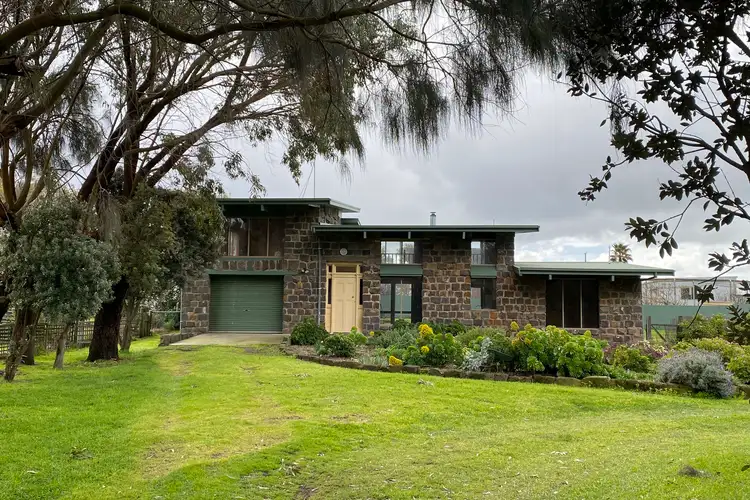 14 The Esplanade Esplanade, Narrawong VIC 3285