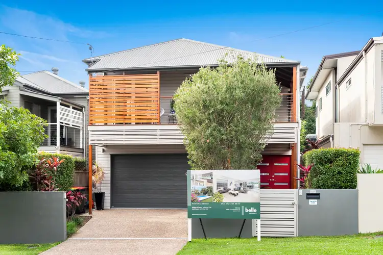 16 Sydney Avenue, Camp Hill QLD 4152