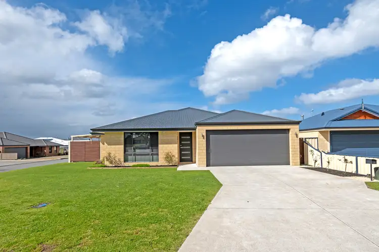 30 Ethereal Drive, Mckail WA 6330