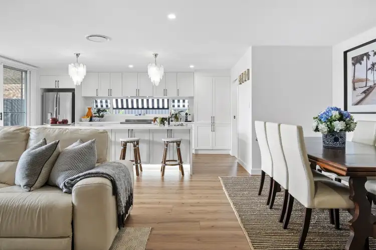 Second view of Homely house listing, 2 Craig Avenue, Carrara QLD 4211