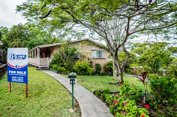 43 Raylee Avenue, Nambour QLD 4560