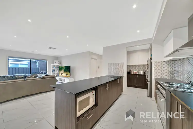 Fifth view of Homely house listing, 34 Riverside Concourse, Cobblebank VIC 3338