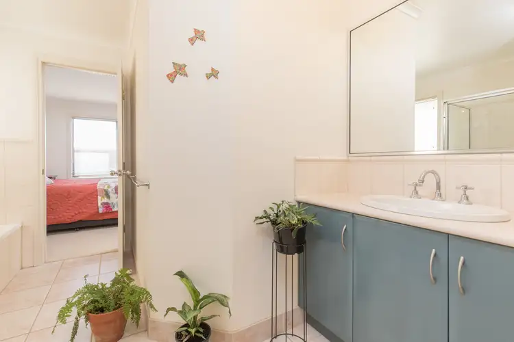 Seventh view of Homely house listing, 2 Robert Court, Gol Gol NSW 2738