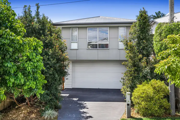 19 Buderim Street, Manly QLD 4179