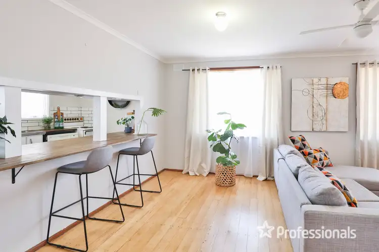Fifth view of Homely house listing, 2 Allunga Court, Mildura VIC 3500