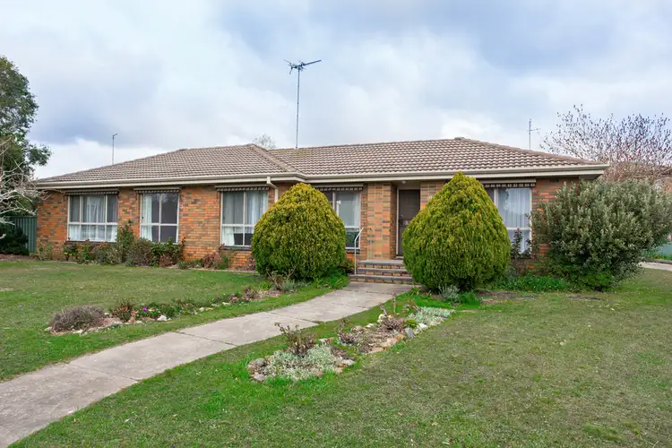 19 Windsor Avenue, Alfredton VIC 3350