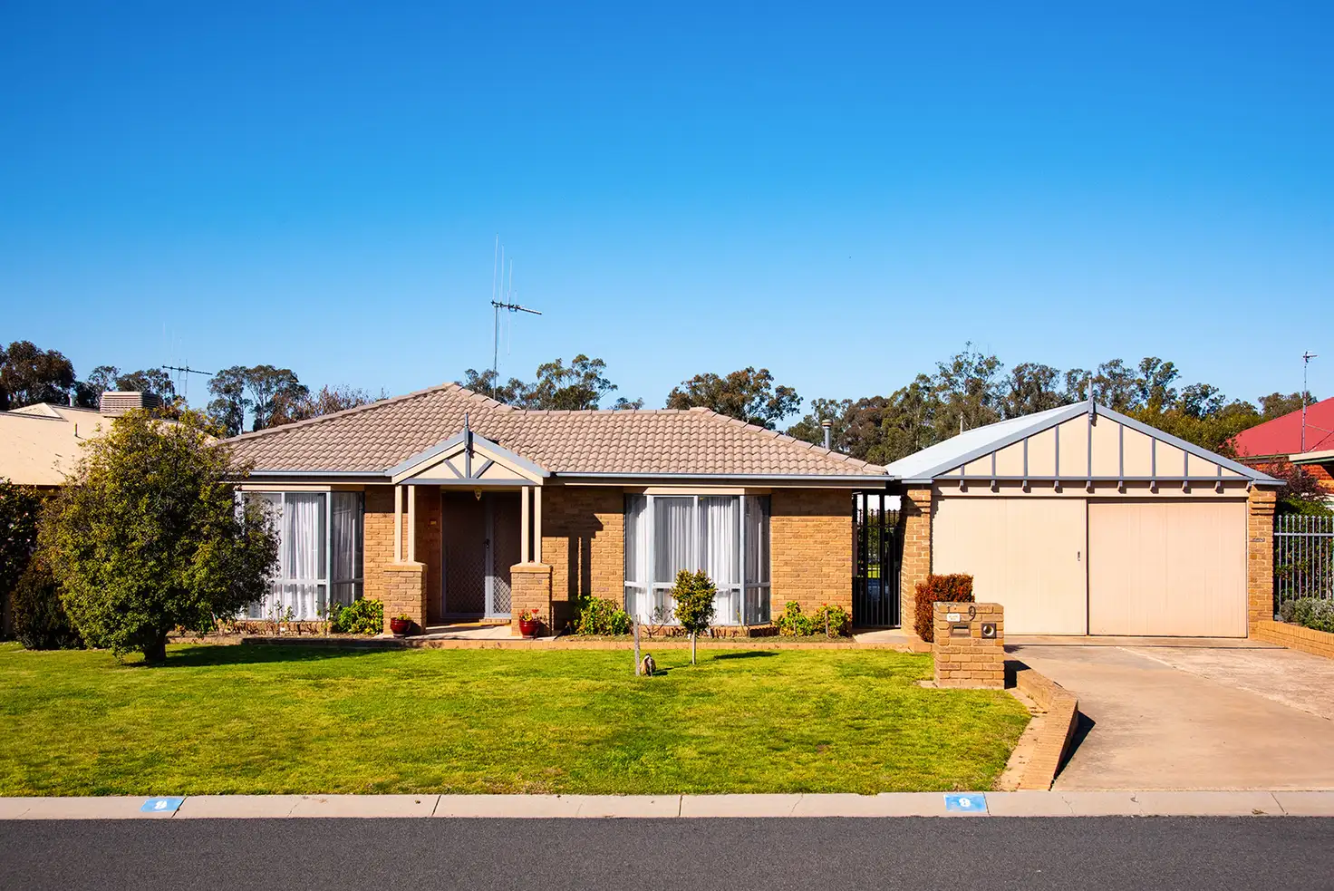 Main view of Homely house listing, 9 Dava Court, Kangaroo Flat VIC 3555